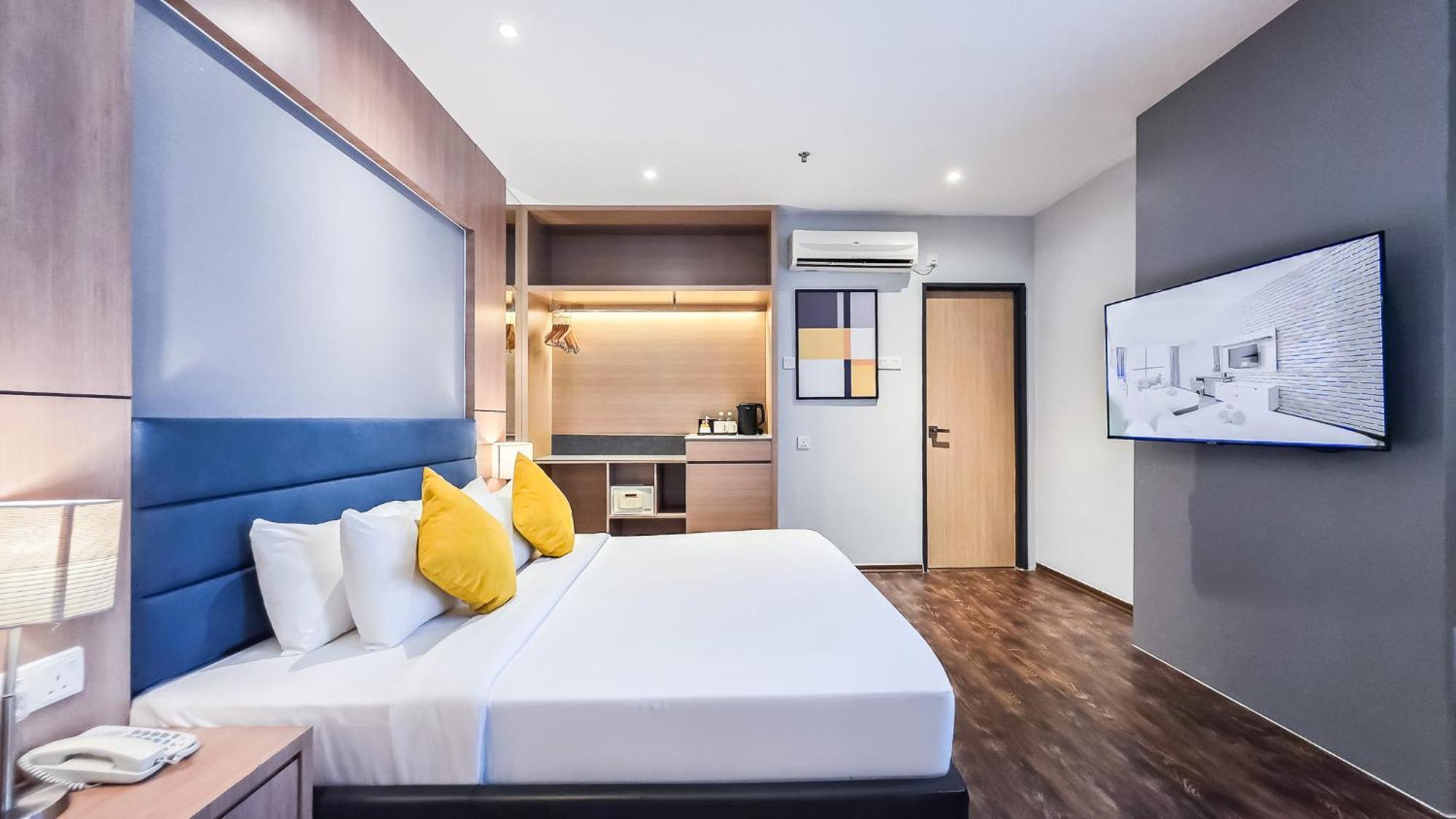 Hotel Fives Centre Johor Bahru